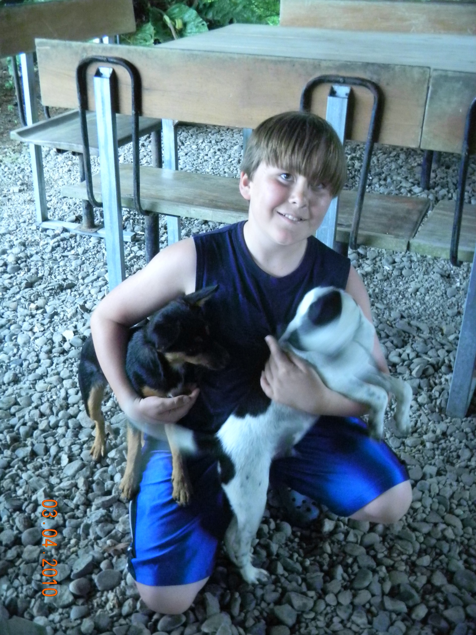 Hunter with dogs in Costa Rica 2010